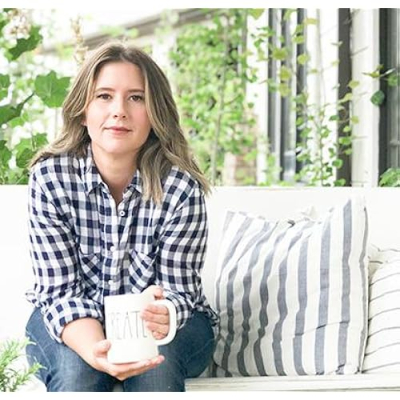 Twelve On Main Favorites Profile