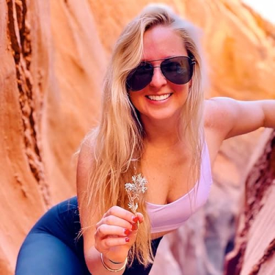 Laura Daughtry Profile