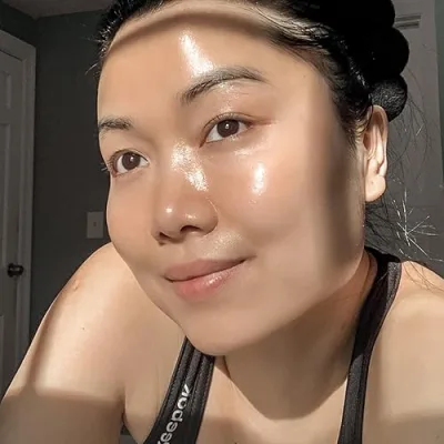 What's on Vi's Face?