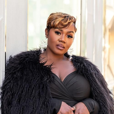 Amazon Plus Size Fashion, Beauty & Lifestyle Profile