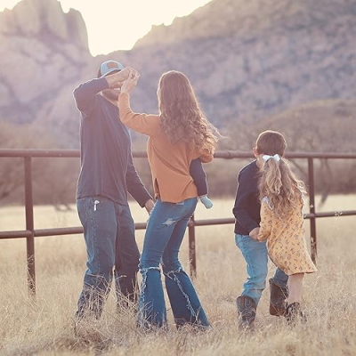 Lauren The Thrifty Mama Profile