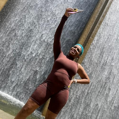 FeeFee Finds Profile