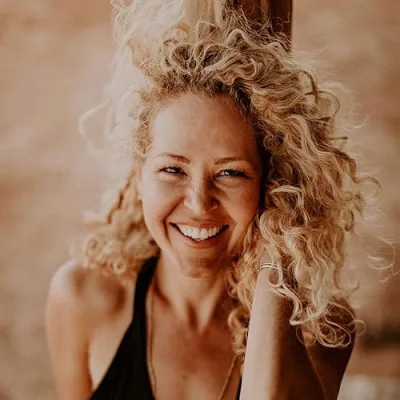 Nicole Meline's Amazon Favorites