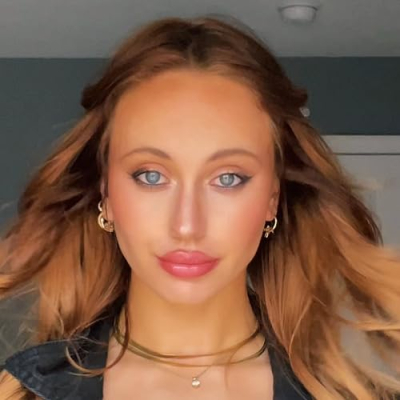 Stephanie Fabry Profile