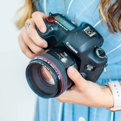 Mandi of Chesapeake Charm Photography