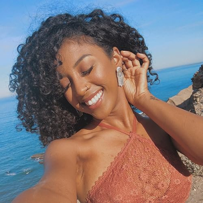 Jennelle Eliana Profile