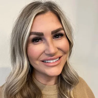 Lauren Hewitt of Do it with Hewitt