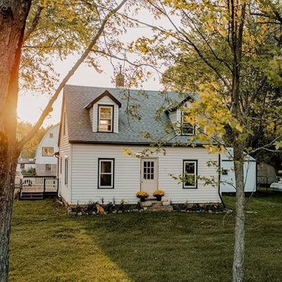 Holistic Homestead Profile