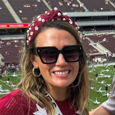 Lo's Family Finds Profile