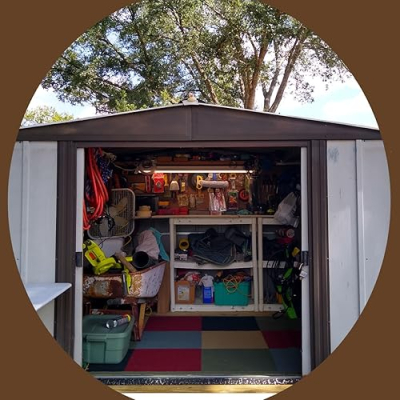 Harold's Store Profile