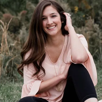 Lo & Behold Stitchery