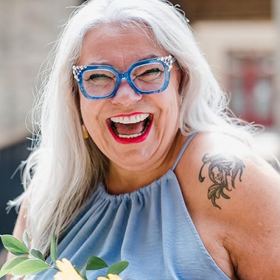 Manny Fashion Stylist Profile