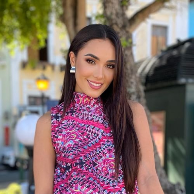 Karolina Vidales Profile