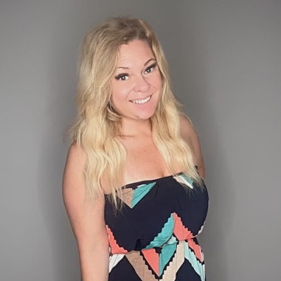 Renata Janel Profile