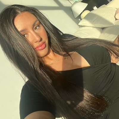 Caroline Stern Profile