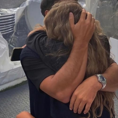 Officially Homesick - Date & Gift Ideas Profile