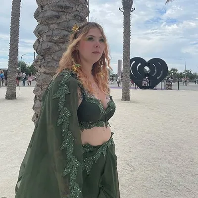 Lily 🫶🏼🍾✨