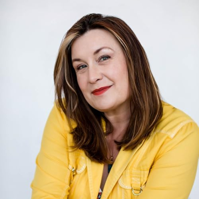 Traveling in Ireland (PLUS all the other good stuff I love & recommend) Profile