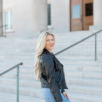 Lindsey Bennett Profile