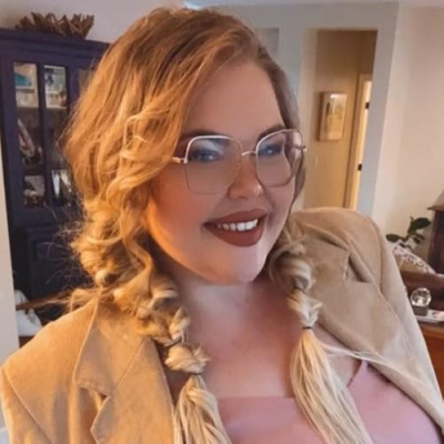 Lacey Stultz Profile