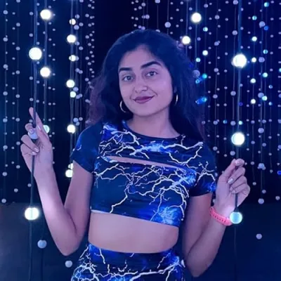 Rhea's Essentials <3