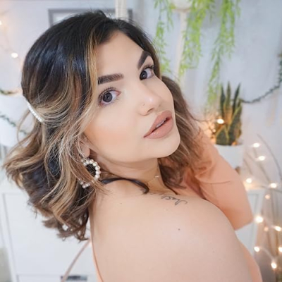 Andrea Reyes Profile