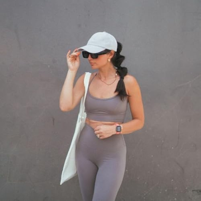 Loryn Hansbrough Profile