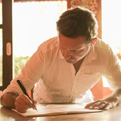 Damien Walter Profile