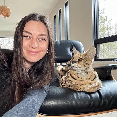 Chloe Jade + Shannon