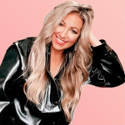 LEONESSA LOOKS by Jenna Profile