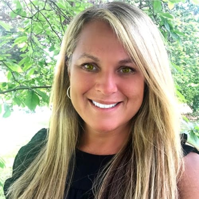 Danielle Knight Profile