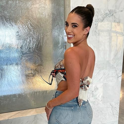 Alexis Elizabeth Bawden Profile