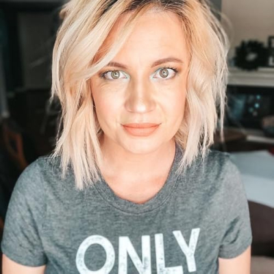 The Random Mom Life Profile