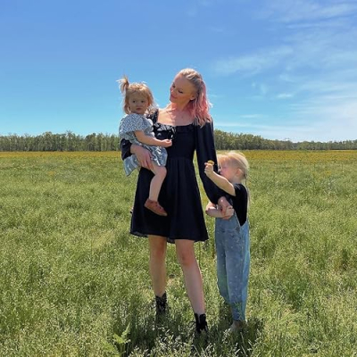 Elizabeth Padgett Profile