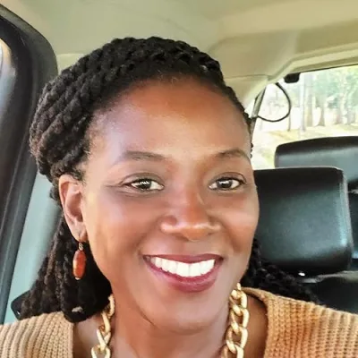 Crafting with Delonda