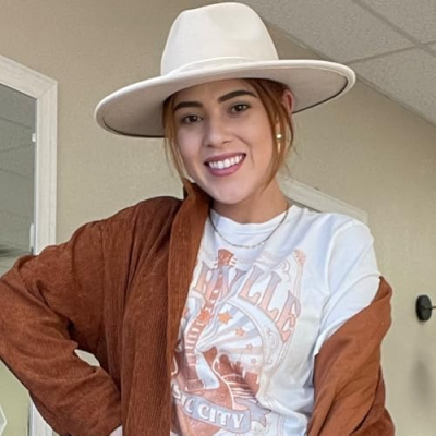 Mandi Daugherty Profile