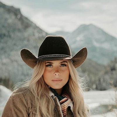 Chloe Trujillo Profile