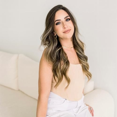 Amanda Arroyo Profile