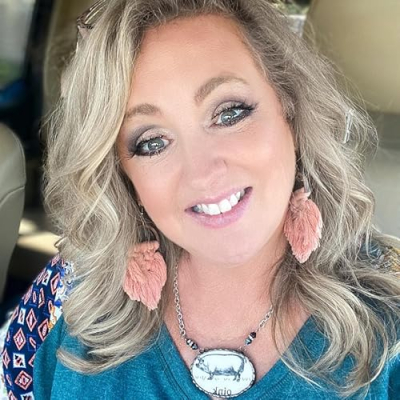 Linda Peterson Designs - All my personal favorites Profile