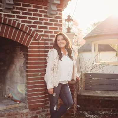 Hudson Farmhouse Profile