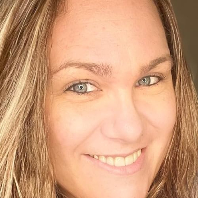 Laura Gagliano Profile