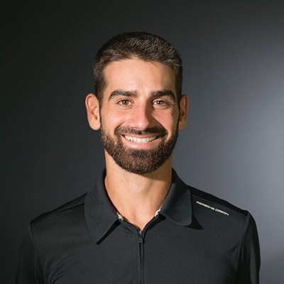 Ricardo Rodríguez Pace Store Profile