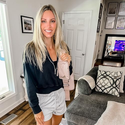 Vogue On Aryn Profile