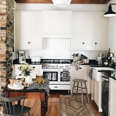 The White Farmhouse Blog Profile