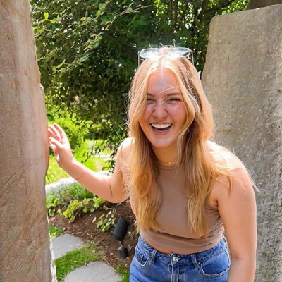 Lily Winegar Profile